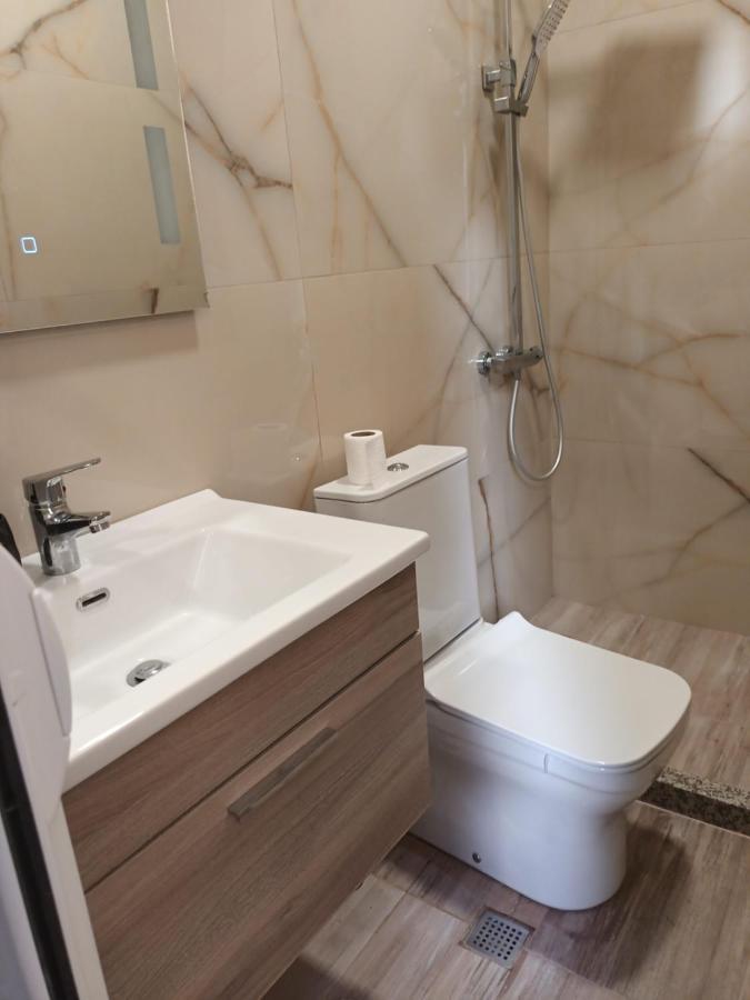 Home Center Korce Bagian luar foto